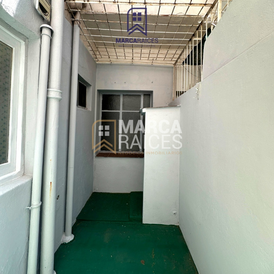 Apartamento ID.559 - Venta Casa 2 Dormitorios con patio Palermo Montevideo 