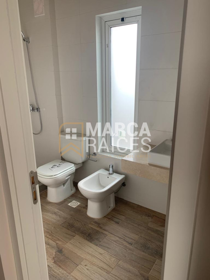 Apartamento ID.793 - Venta Casa 3 Dormitorios 2 Baños Parrillero Barra de Carrasco