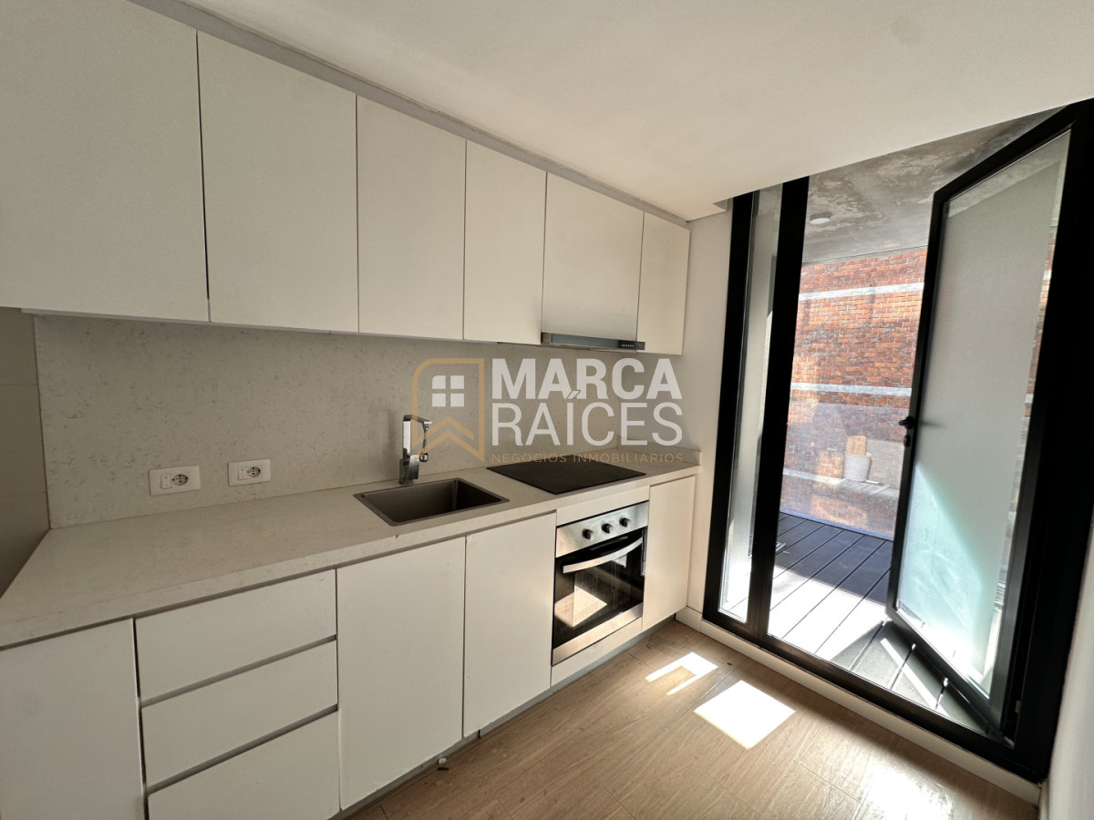 Apartamento ID.1790 - Alquiler Apartamento 2 Dormitorios Centro Montevideo