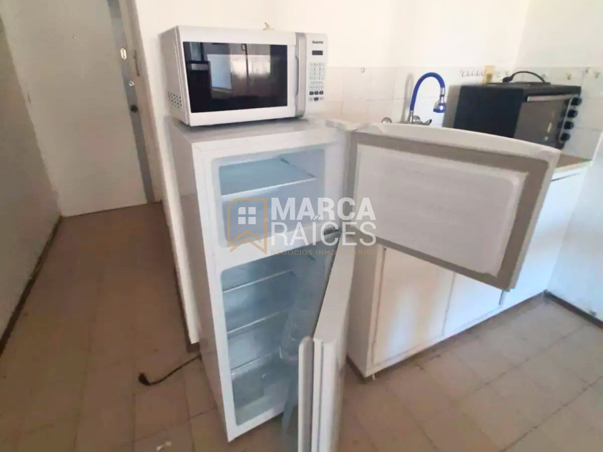 Apartamento ID.1908 - Alquiler Apartamento Monoambiente Piso Alto Cordon Montevideo