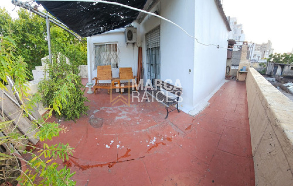 Apartamento ID.1325 - Venta Apartamento 1 Dormitorio Terraza con Parrillero Centro Montevideo