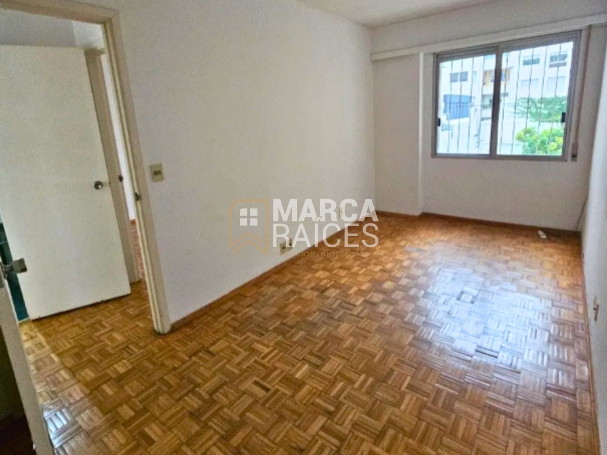 Apartamento ID.1679 - Alquiler Apartamento Premium 3 Dormitorios 3 Baños Garage Piscina Pocitos Montevideo