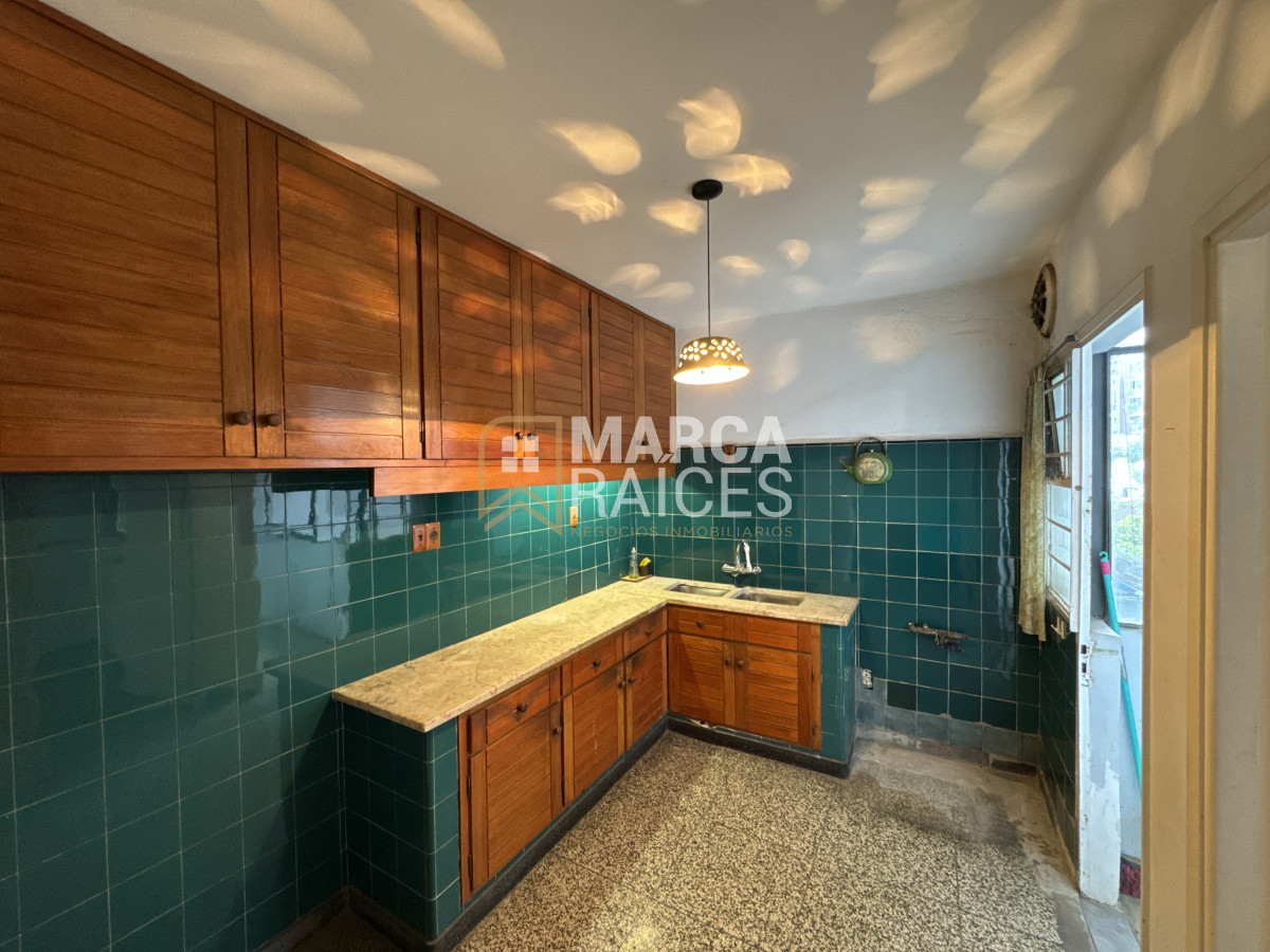 Apartamento ID.1199 - Venta Apartamento 4 Dormitorios 2 baños Garage Punta Carretas Montevideo