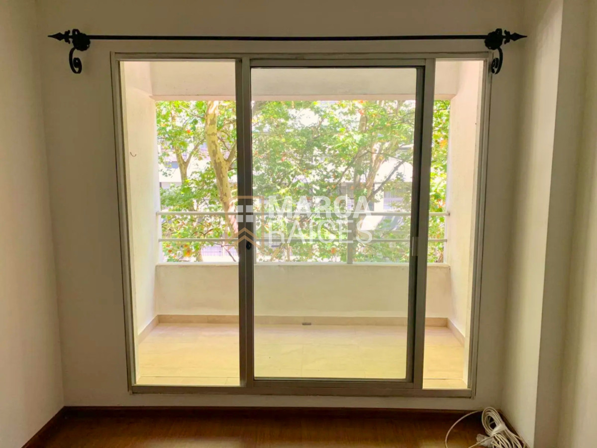 Apartamento ID.1962 - Alquiler Apartamento 1 Dormitorio Piso Alto Pocitos Montevideo