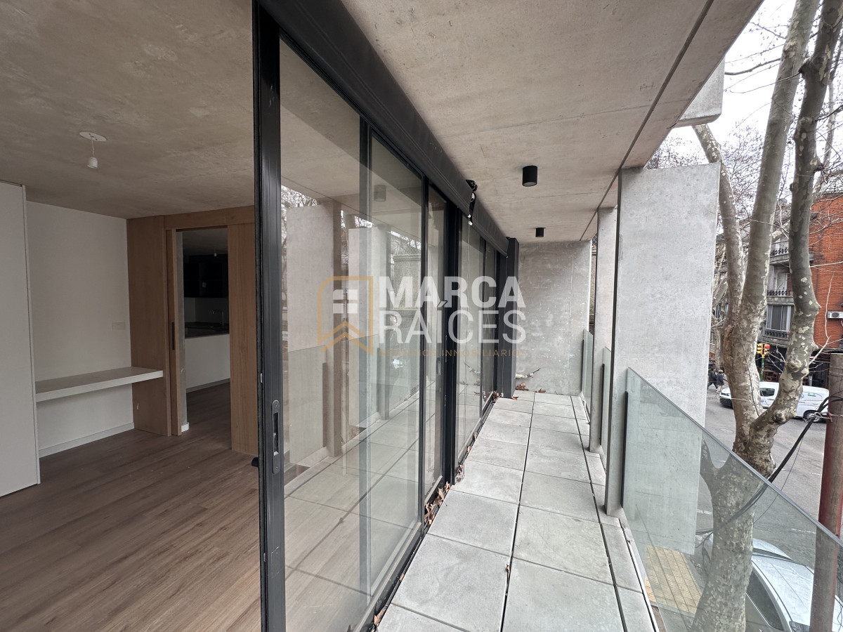 Apartamento ID.1011 - Venta Apartamento 1 Dormitorio a estrenar con cochera Barrio Sur Montevideo