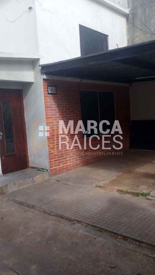 Apartamento ID.1482 - Alquiler Casa 2 Dormitorios Sin Gastos Comunes Con Cochera Patio Reducto Montevideo