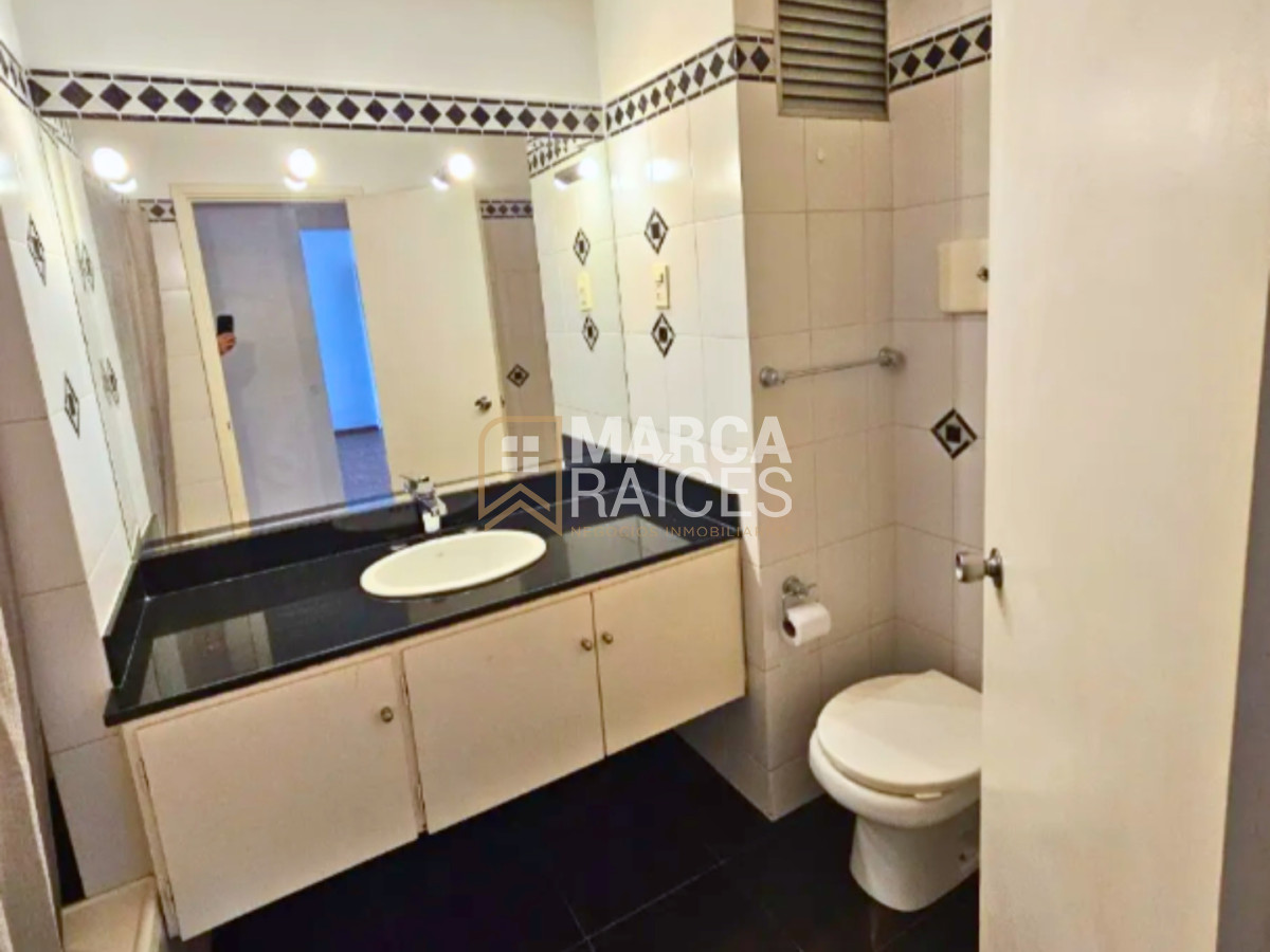 Apartamento ID.1679 - Alquiler Apartamento Premium 3 Dormitorios 3 Baños Garage Piscina Pocitos Montevideo