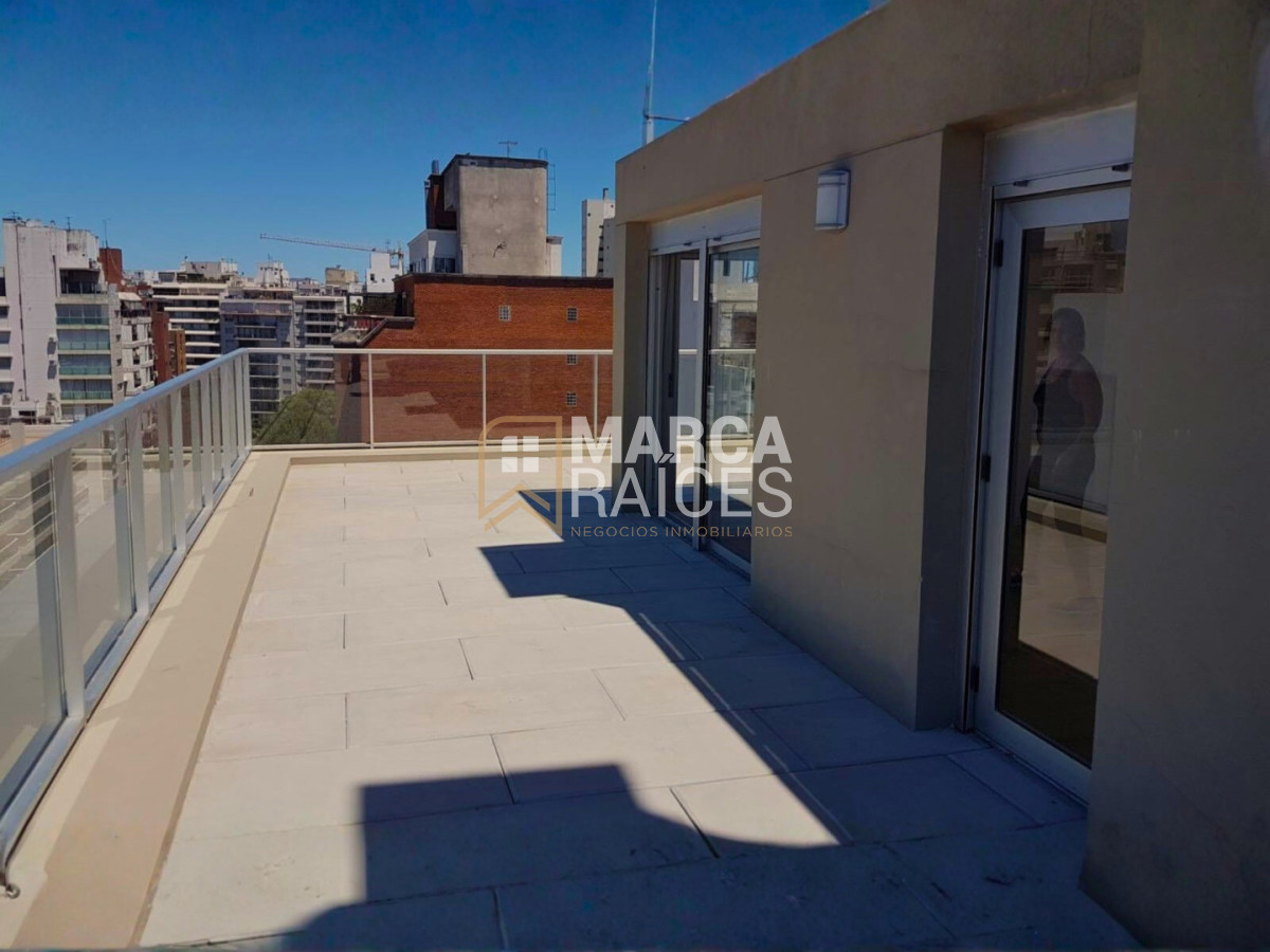 Apartamento ID.1860 - Alquiler Apartamento Penthouse Monoambiente Pocitos Montevideo