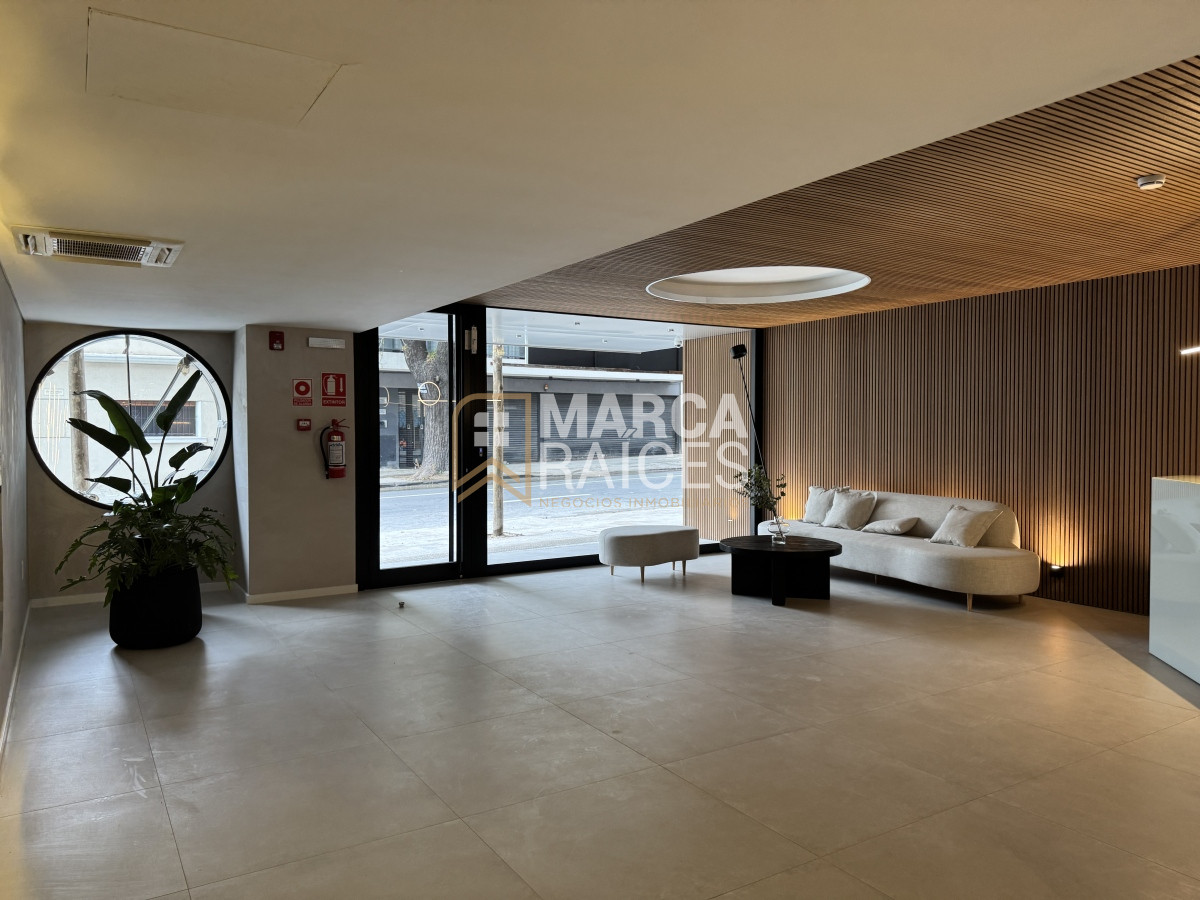 Apartamento ID.999 - Venta Apartamento 1 Dormitorio a estrenar con patio Cordon Montevideo