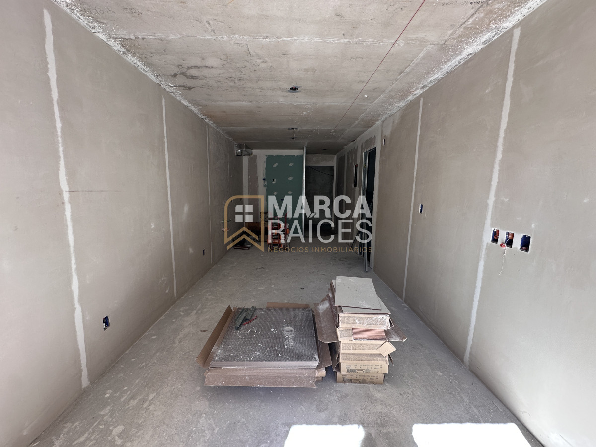 Apartamento ID.1016 - Venta Apartamento 1 Dormitorio en construcción con balcon y patio Centro Sur Montevideo