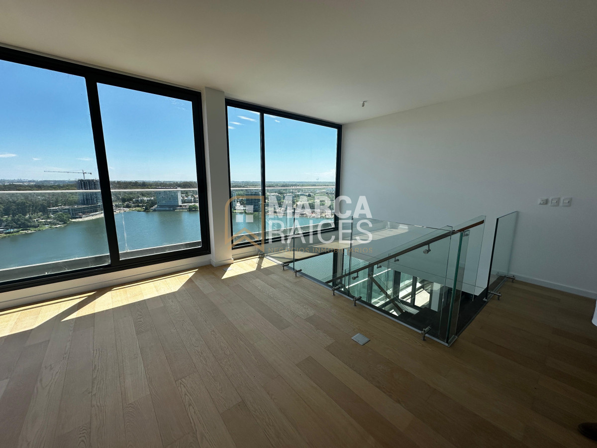 Apartamento ID.1147 - Venta Penthouse Duplex 4 Dormitorios Carrasco Hermosa Vista al Lago A Estrenar