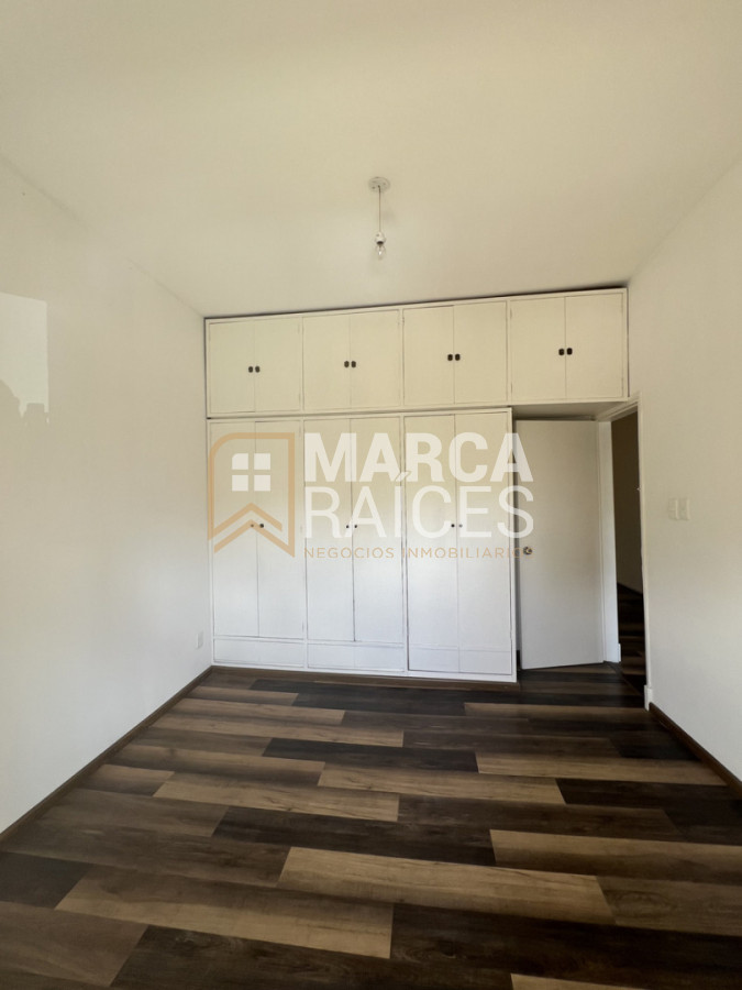 Apartamento ID.1782 - Alquiler Apartamento 2 Dormitorios Punta Carretas, a una cuadra de la Rambla y a media cuadra del Punta Carretas Shopping