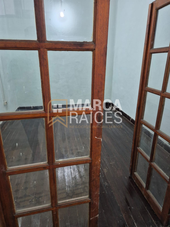 Apartamento ID.1247 - Alquiler Apartamento 1 Dormitorio Patio Planta Baja Centro Montevideo