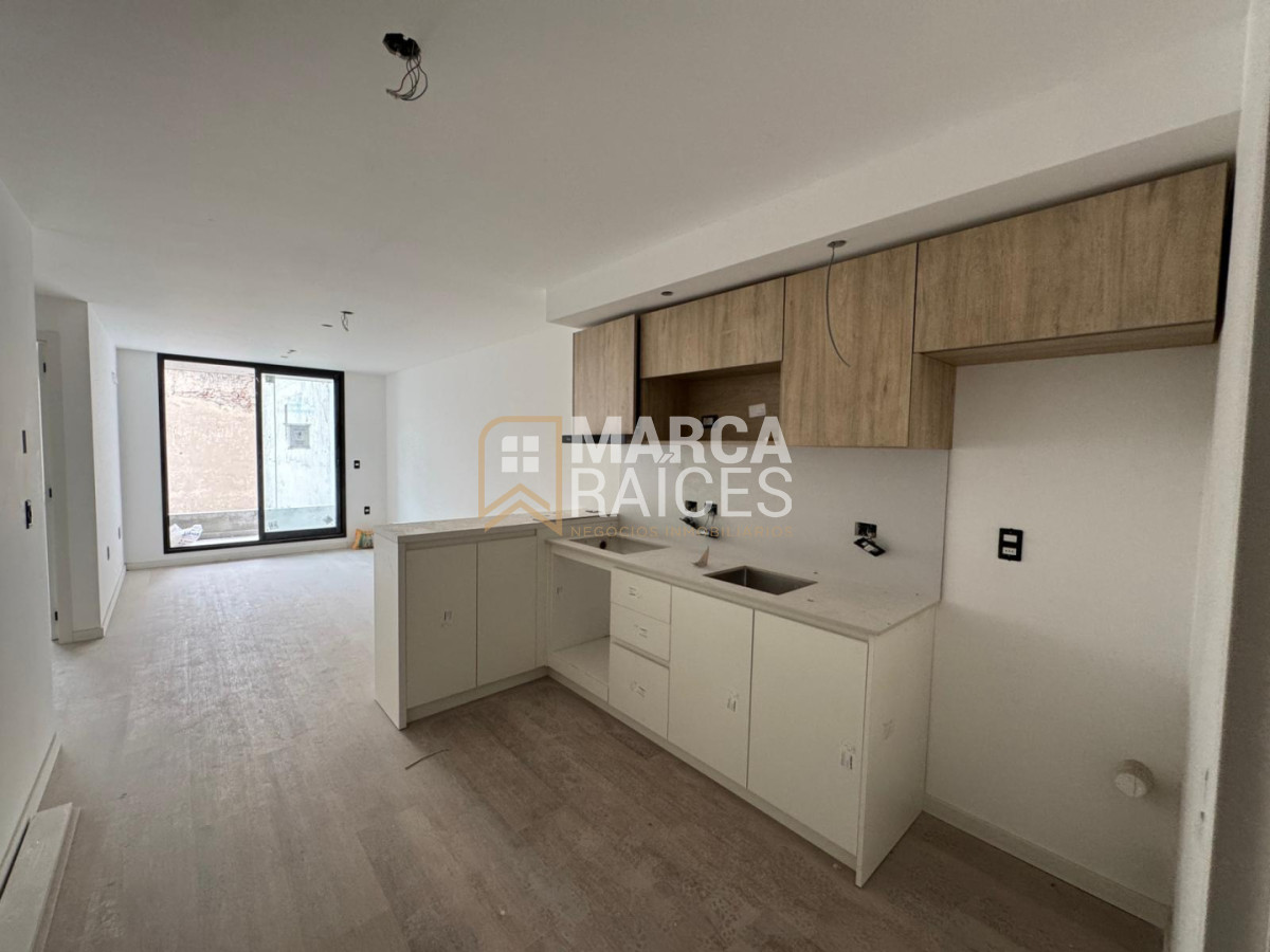 Apartamento ID.1202 - Venta Apartamento 1 Dormitorio mas escritorio proximo a estrenar Centro Sur Montevideo