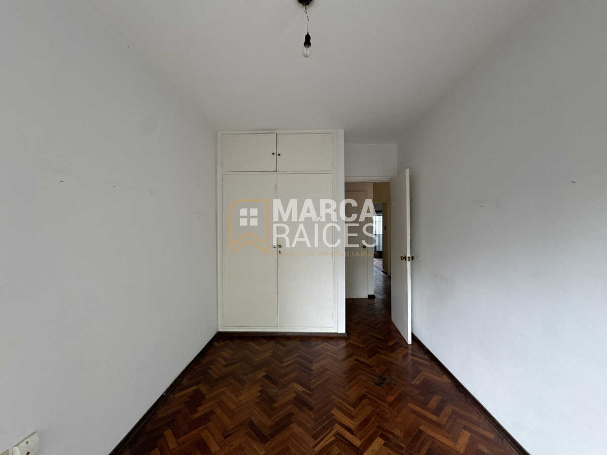 Apartamento ID.1199 - Venta Apartamento 4 Dormitorios 2 baños Garage Punta Carretas Montevideo