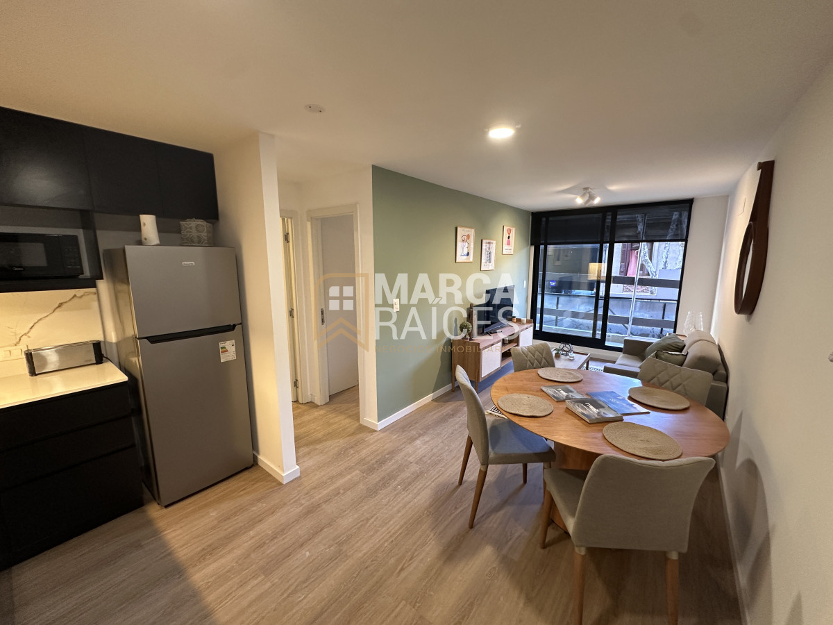 Apartamento ID.1016 - Venta Apartamento 1 Dormitorio en construcción con balcon y patio Centro Sur Montevideo