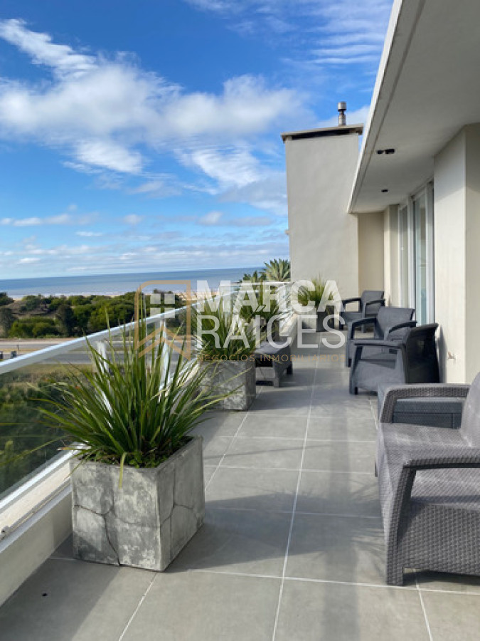 Apartamento ID.1690 - Alquiler Apartamento Premium Amoblado 2 Dormitorios Garage Barra de Carrasco