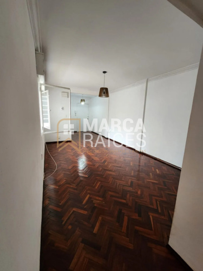 Apartamento ID.1910 - Alquiler Apartamento 2 Dormitorios. Cordon, Montevideo