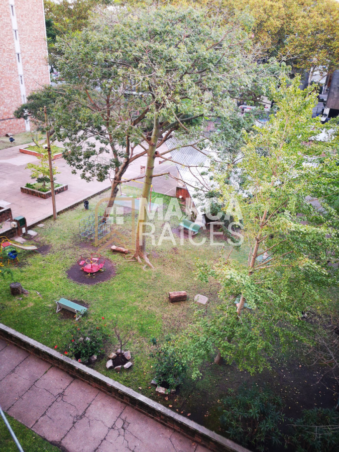 Apartamento ID.1694 - Alquiler Apartamento 4 Dormitorios 2 Baños - Aguada (Próximo al Palacio Legislativo y Aguada Park) Montevideo