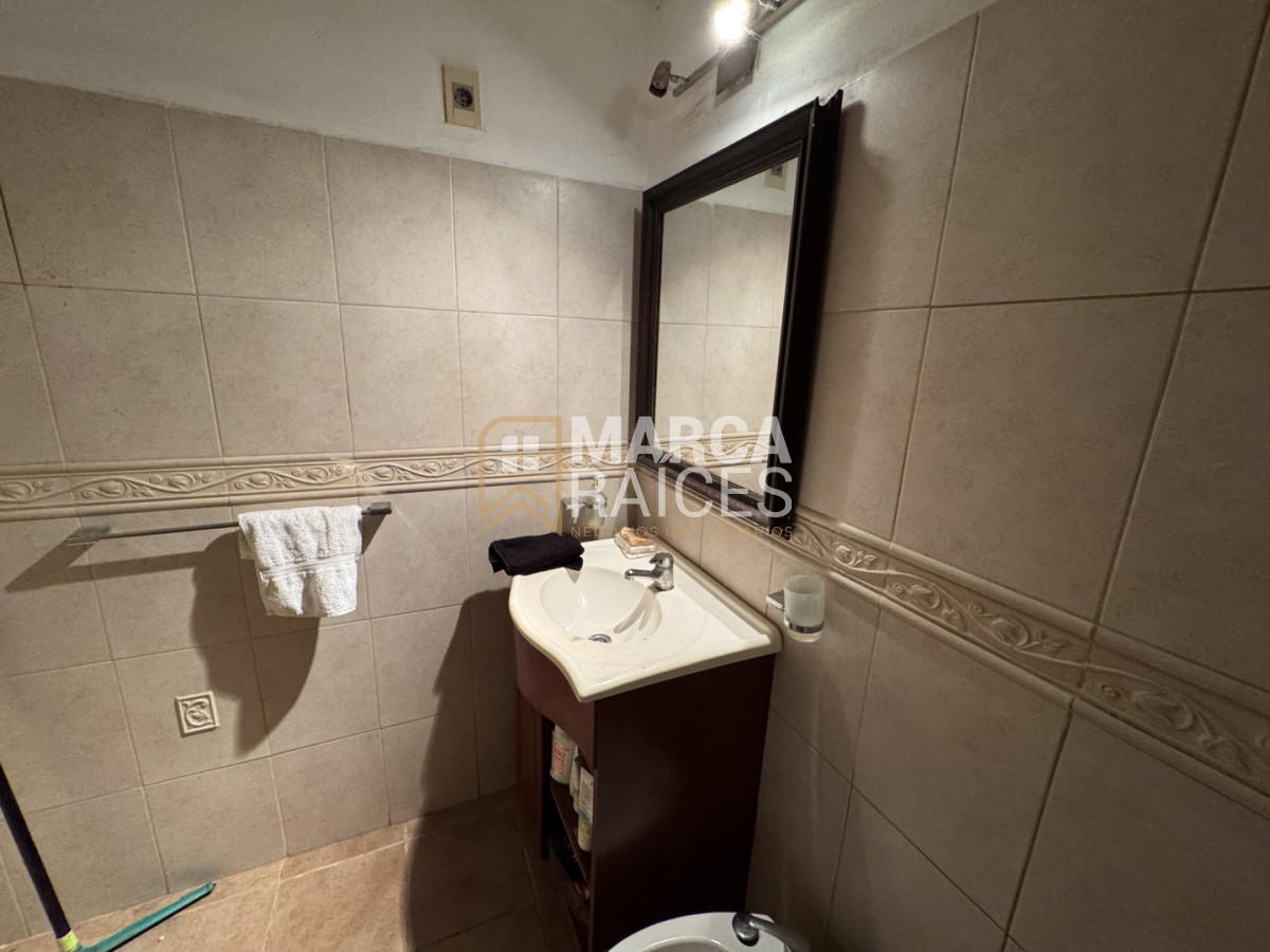 Apartamento ID.1829 - Venta Apartamento 1 Dormitorio con cochera no fija Palermo Montevideo