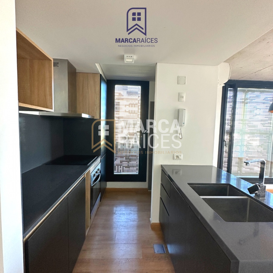 Apartamento ID.330 - Alquiler Apartamento penthouse 2 Dormitorios Centro Montevideo