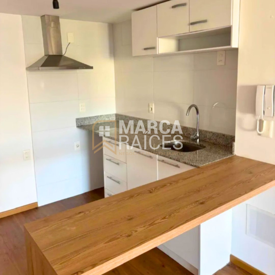 Apartamento ID.1457 - Alquiler Apartamento 1 Dormitorio Garage Parque Rodo Montevideo
