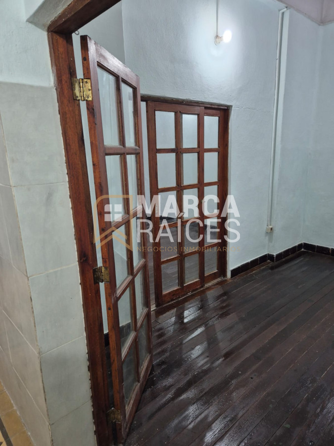 Apartamento ID.1247 - Alquiler Apartamento 1 Dormitorio Patio Planta Baja Centro Montevideo