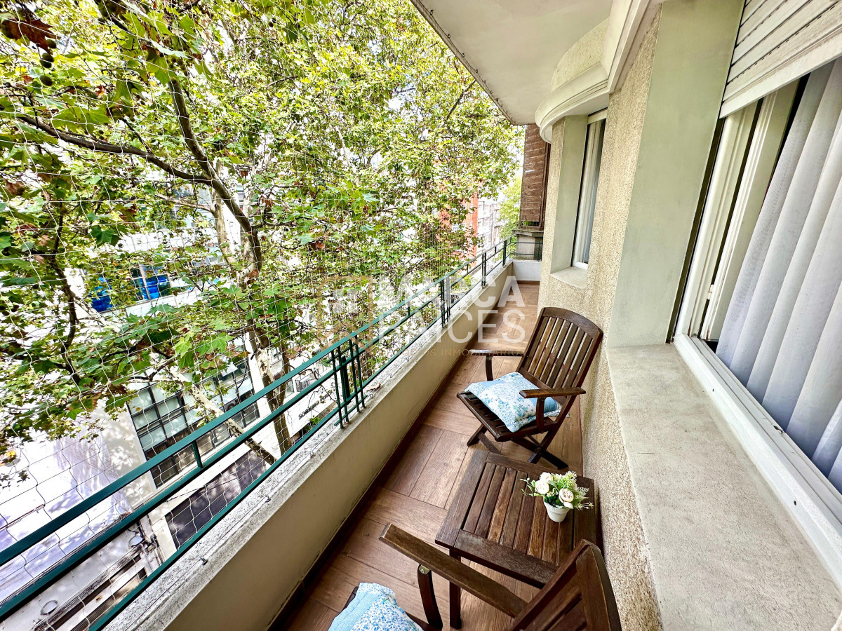 Apartamento ID.1222 - Venta Apartamento 3 Dormitorios 2 Baños Garage Centro Montevideo