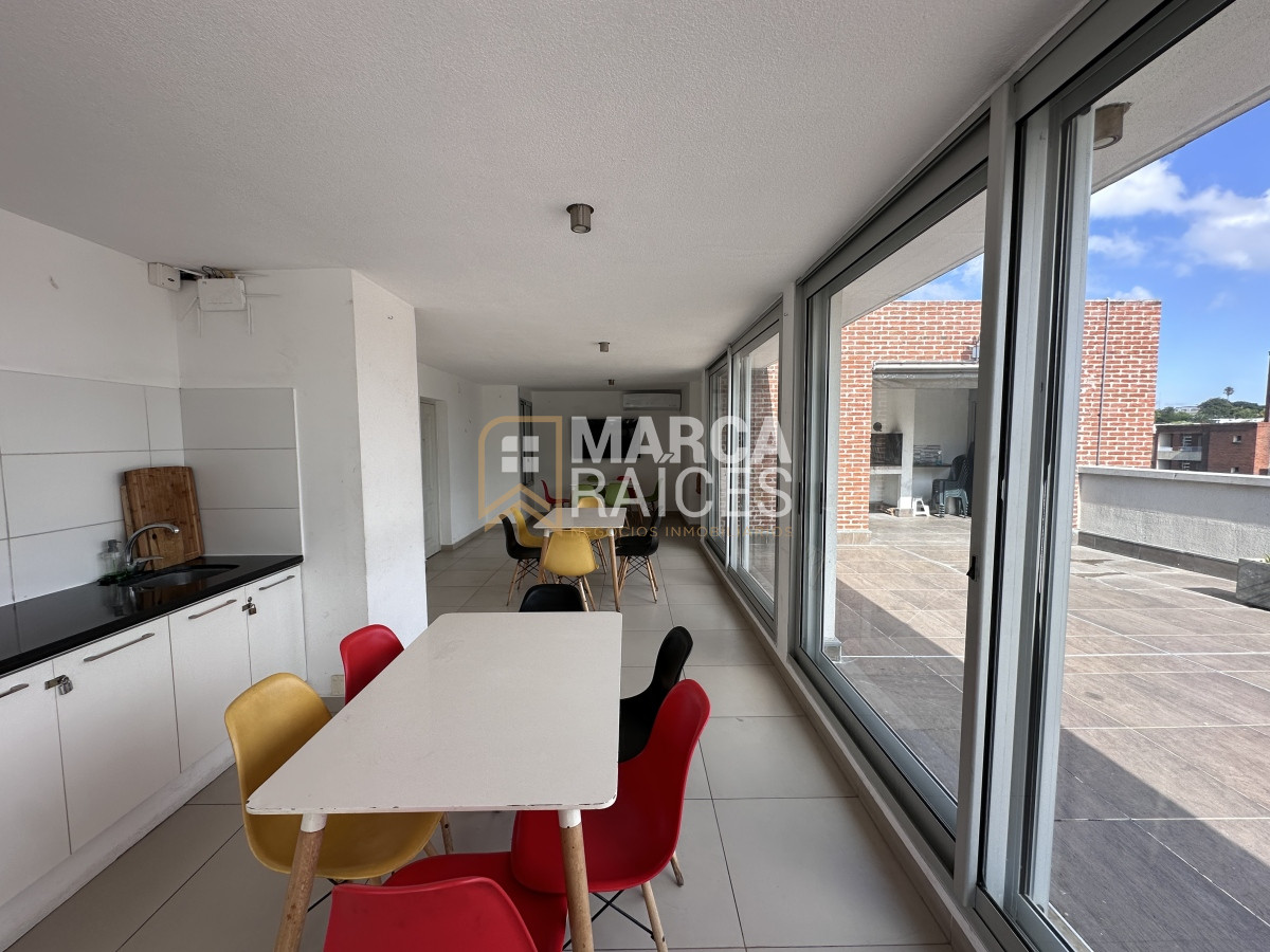 Apartamento ID.699 - Alquiler Apartamento 2 Dormitorios Balcon Cochera Complejo Cerrado Prado Montevideo