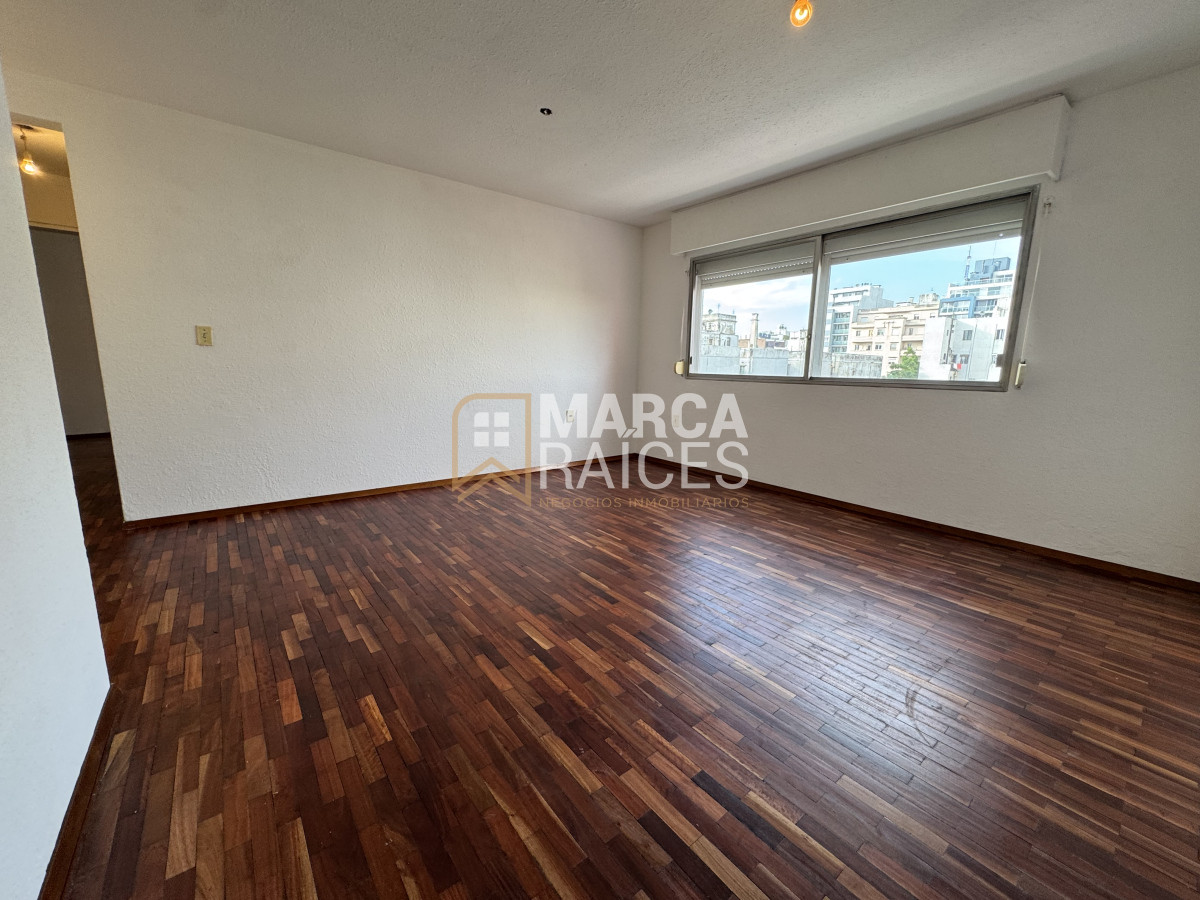 Apartamento ID.828 - Alquiler Apartamento 2 Dormitorios Luminoso Cordon Montevideo