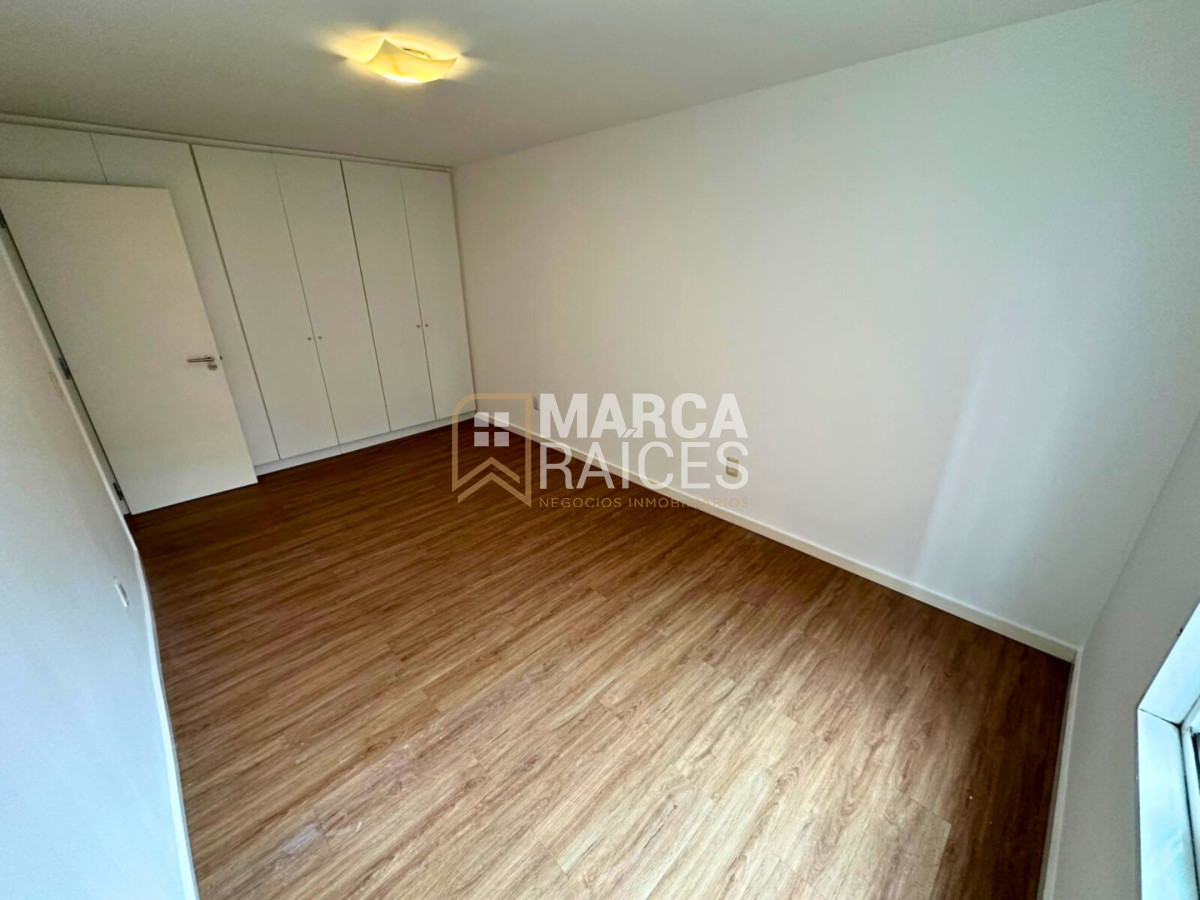 Apartamento ID.1878 - Alquiler Apartamento 1 Dormitorio G.C Bajos Opcion Garage Punta Carretas Montevideo