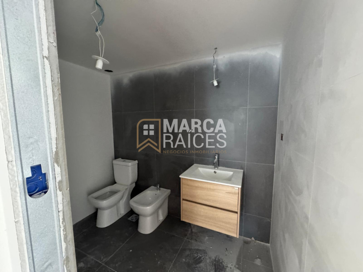 Apartamento ID.1779 - Venta Apartamento Penthouse 2 Dormitorios con parrillero a estrenar Centro Montevideo