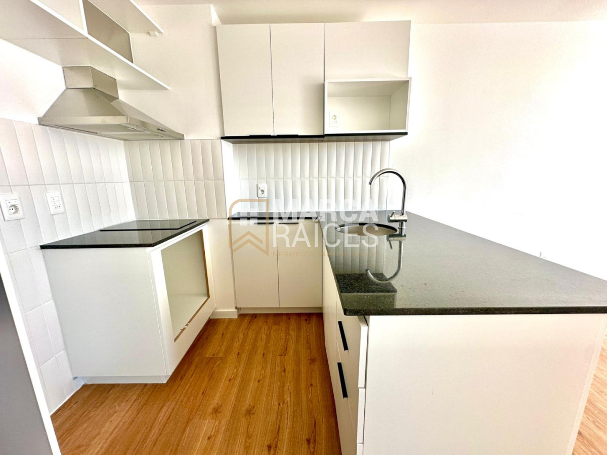 Apartamento ID.2025 - Alquiler Apartamento a Estrenar 1 Dormitorio Opcion Garage Centro Montevideo