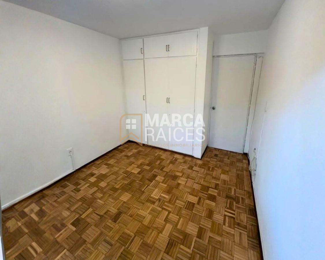 Apartamento ID.1762 - Alquiler Apartamento 2 Dormitorios Palermo Montevideo