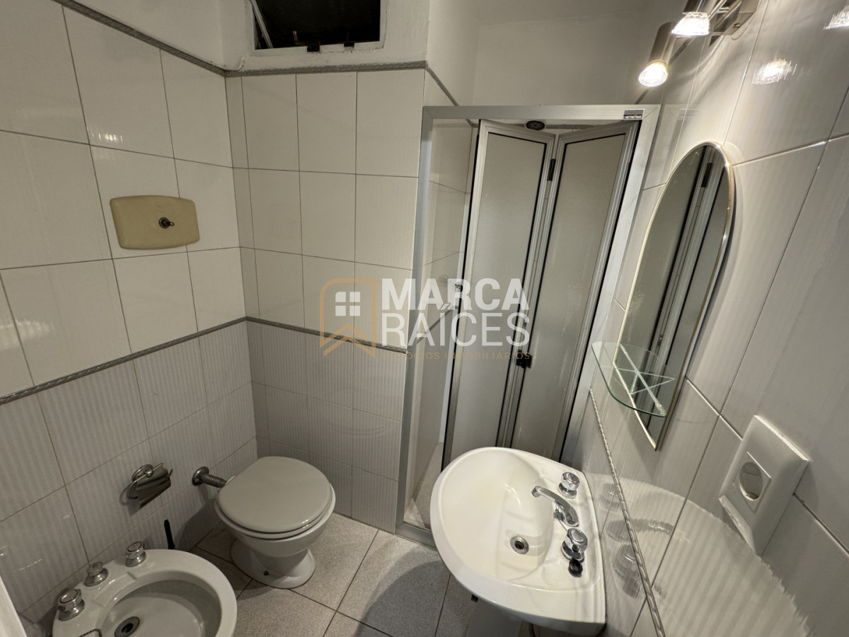 Apartamento ID.1734 - Venta Apartamento 4 dormitorios 3 baños Garage Pocitos Montevideo