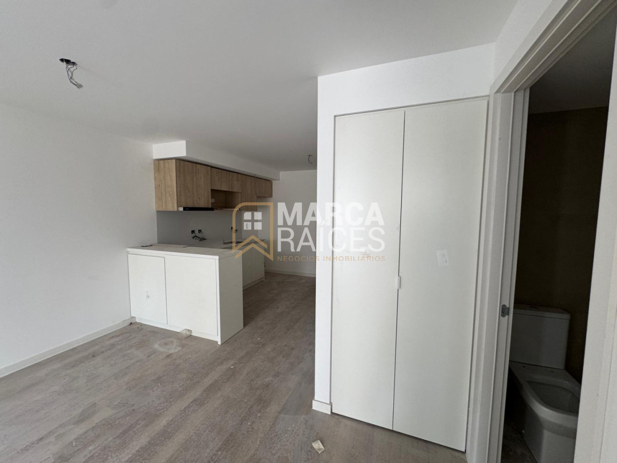 Apartamento ID.1202 - Venta Apartamento 1 Dormitorio mas escritorio proximo a estrenar Centro Sur Montevideo