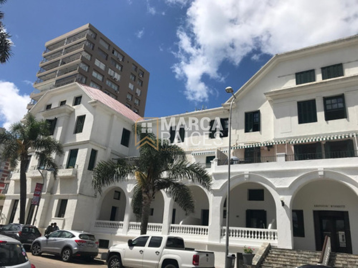 Apartamento ID.1286 - Alquiler Apartamento 1 Dormitorio En Península Punta del Este Maldonado