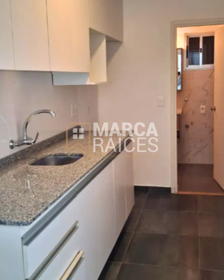 Apartamento ID.1678 - Alquiler Apartamento 2 Dormitorios 2 Baños Centro Montevideo