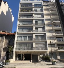 Venta Luminoso Apartamento 4 dormitorios 3 baños en Punta Carretas, Montevideo.
