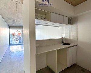 Venta Apartamento 1 Dormitorio Balcon y Patio con Renta Palermo Montevideo
