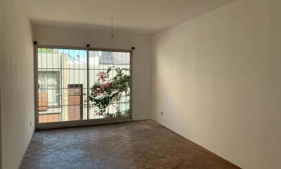 Venta Apartamento 2 Dormitorios con renta Pocitos Montevideo