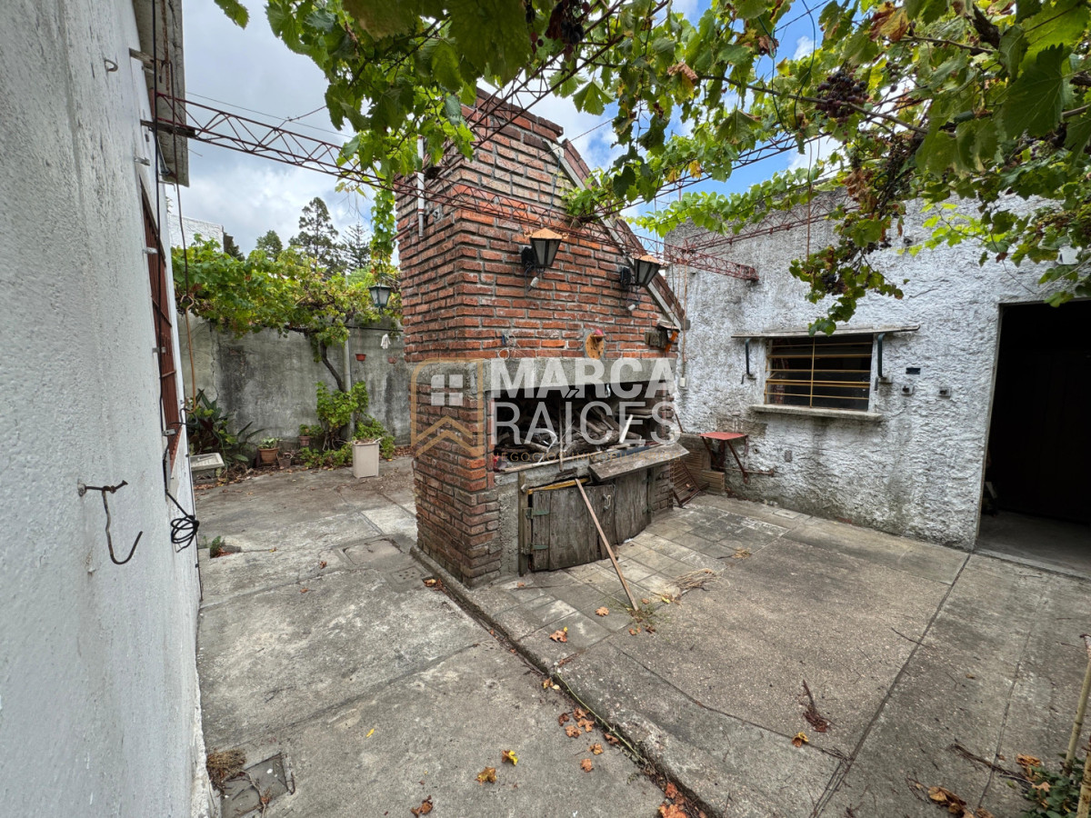 Casa ID.1843 - Venta Casa 3 Dormitorios Patio Cochera Parrillero A Reciclar Abayuba Montevideo