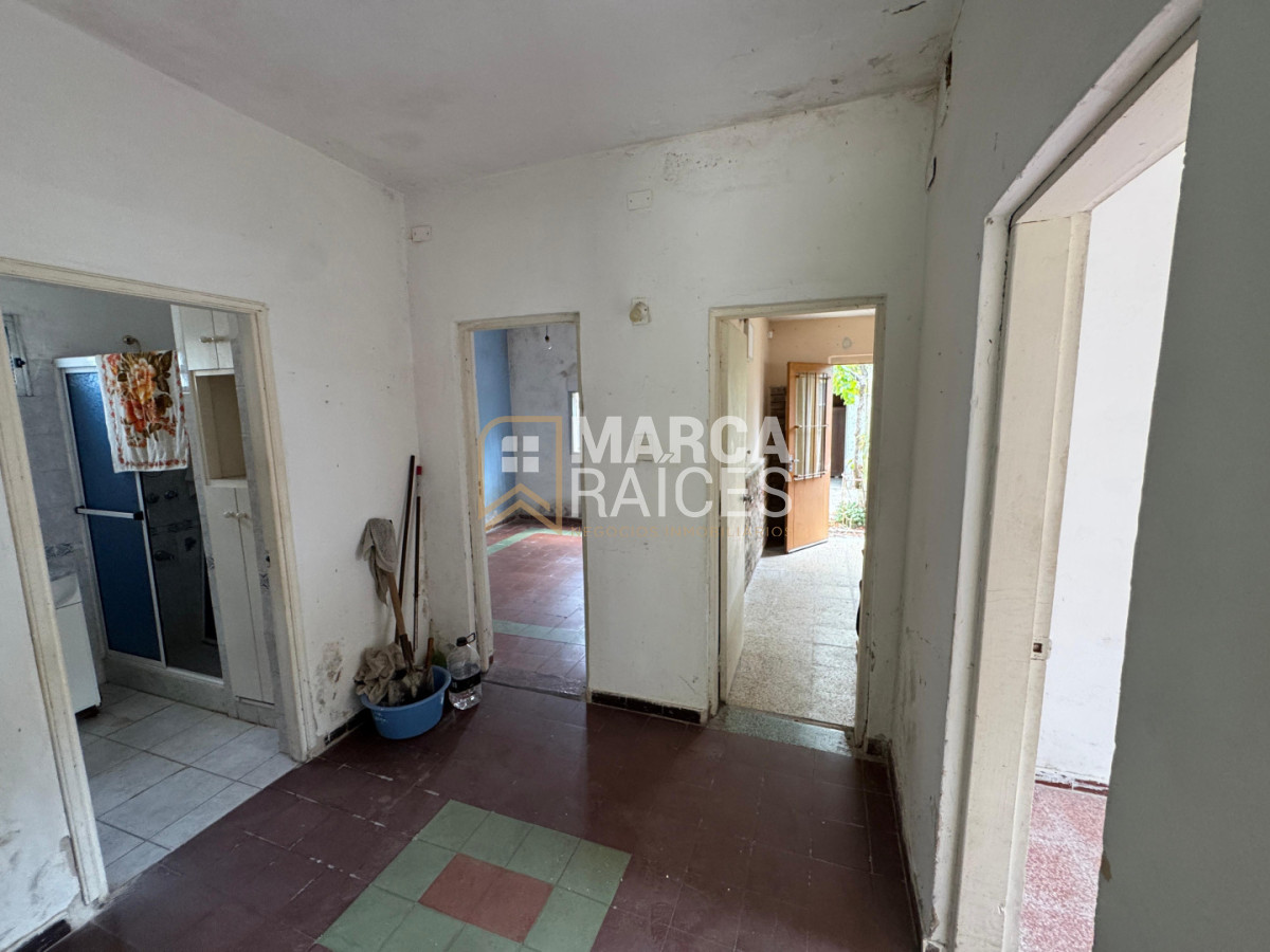 Casa ID.1843 - Venta Casa 3 Dormitorios Patio Cochera Parrillero A Reciclar Abayuba Montevideo
