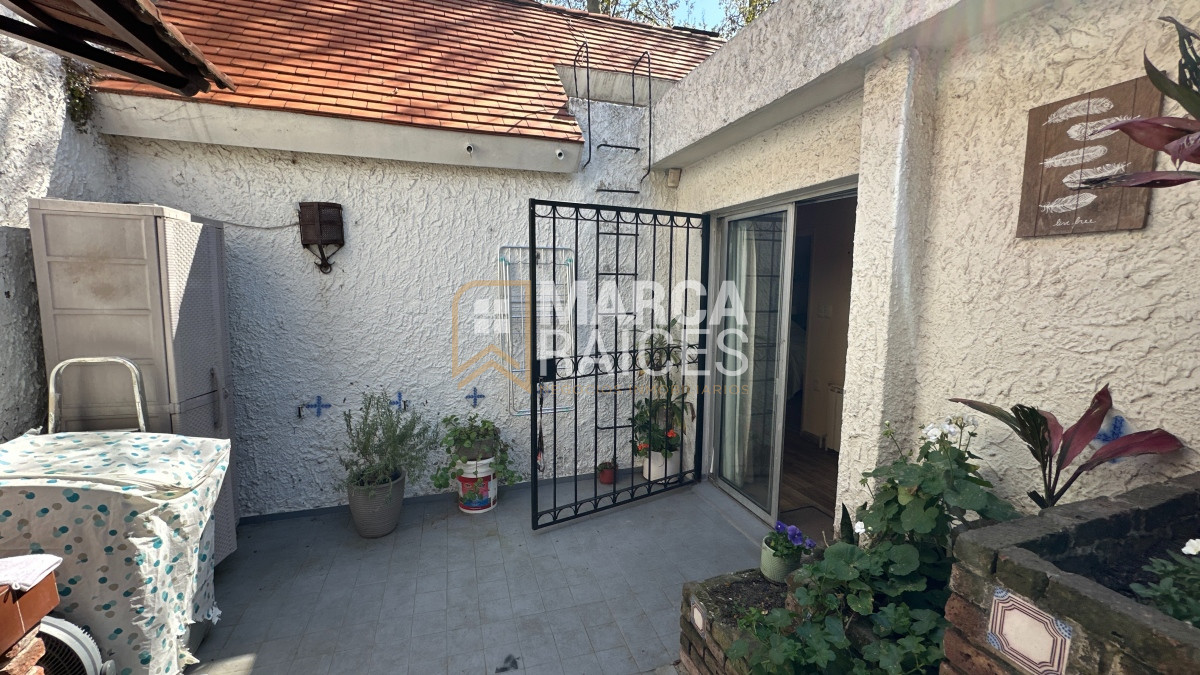 Casa ID.1073 - Venta Casa 4 Dormitorios 3 Baños Patio con Parrillero Parque Batlle Montevideo