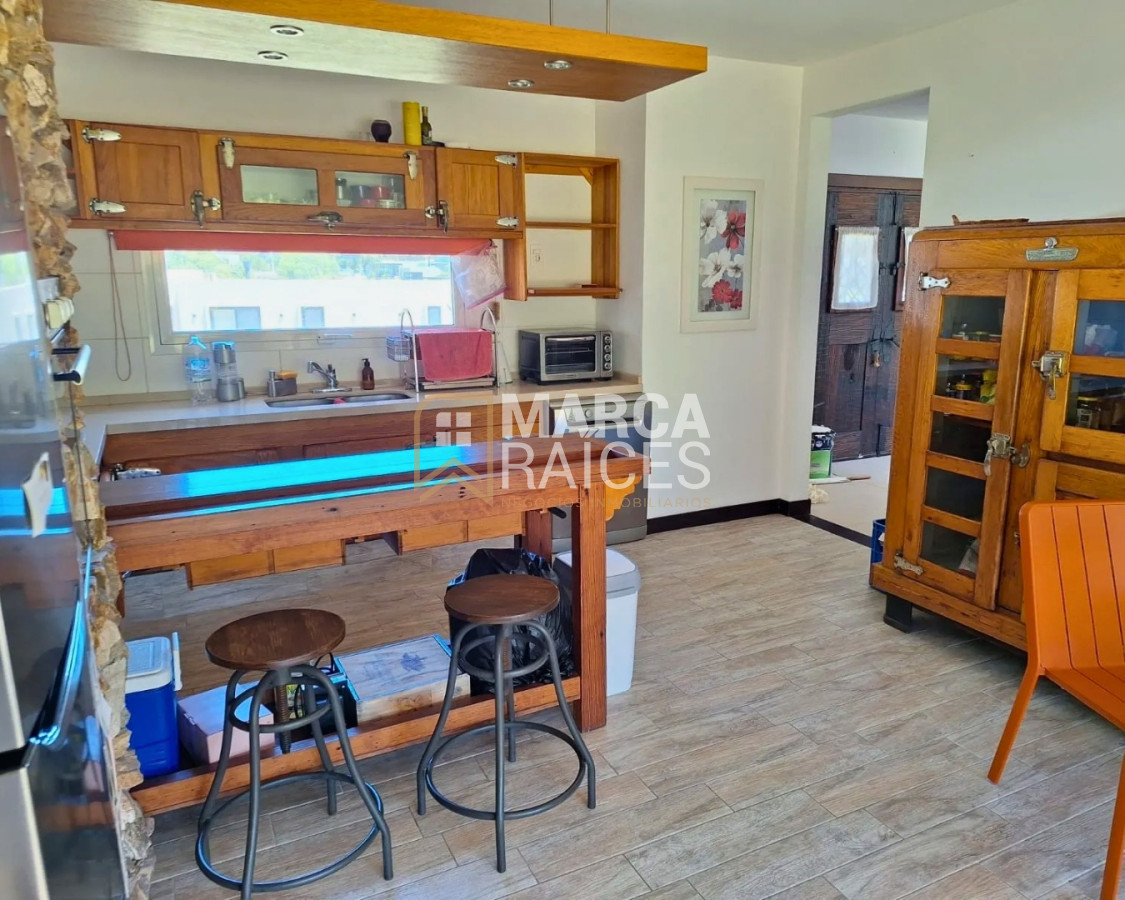 Casa ID.1803 - Casa en Venta Premium Altos de La Tahona 4 Dormitorios 4 Baños