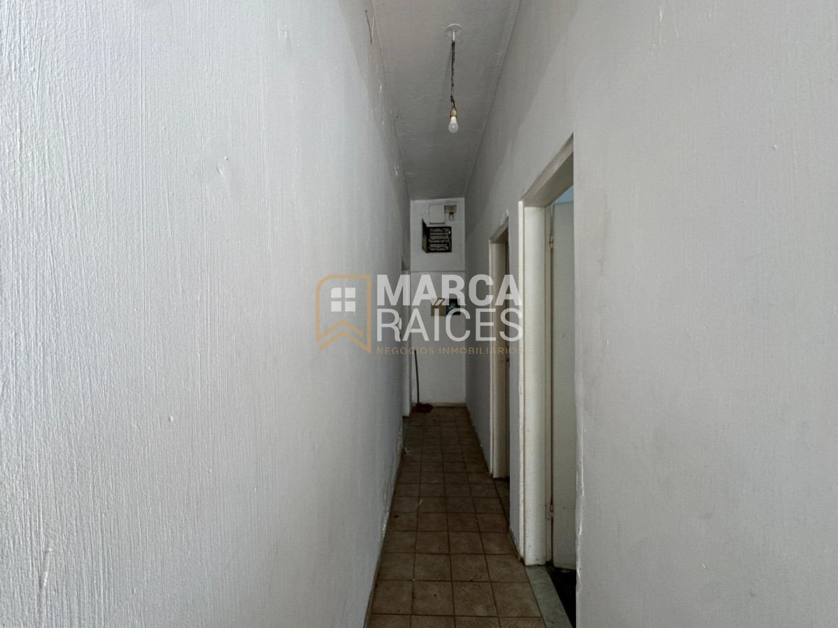 Casa ID.1776 - Alquiler Casa 3 Dormitorios Cocina Definida Living Amplio con Estufa a Leña Cochera Las Acacias Montevideo