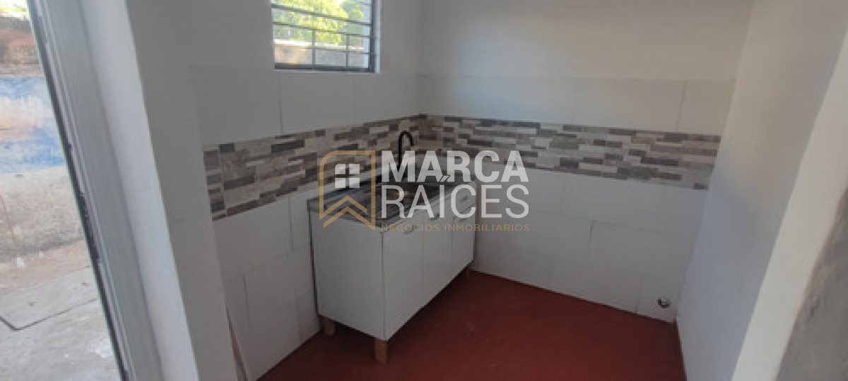 Casa ID.1047 - Venta 6 Apartamentos y Local Comercial Villa Española Montevide