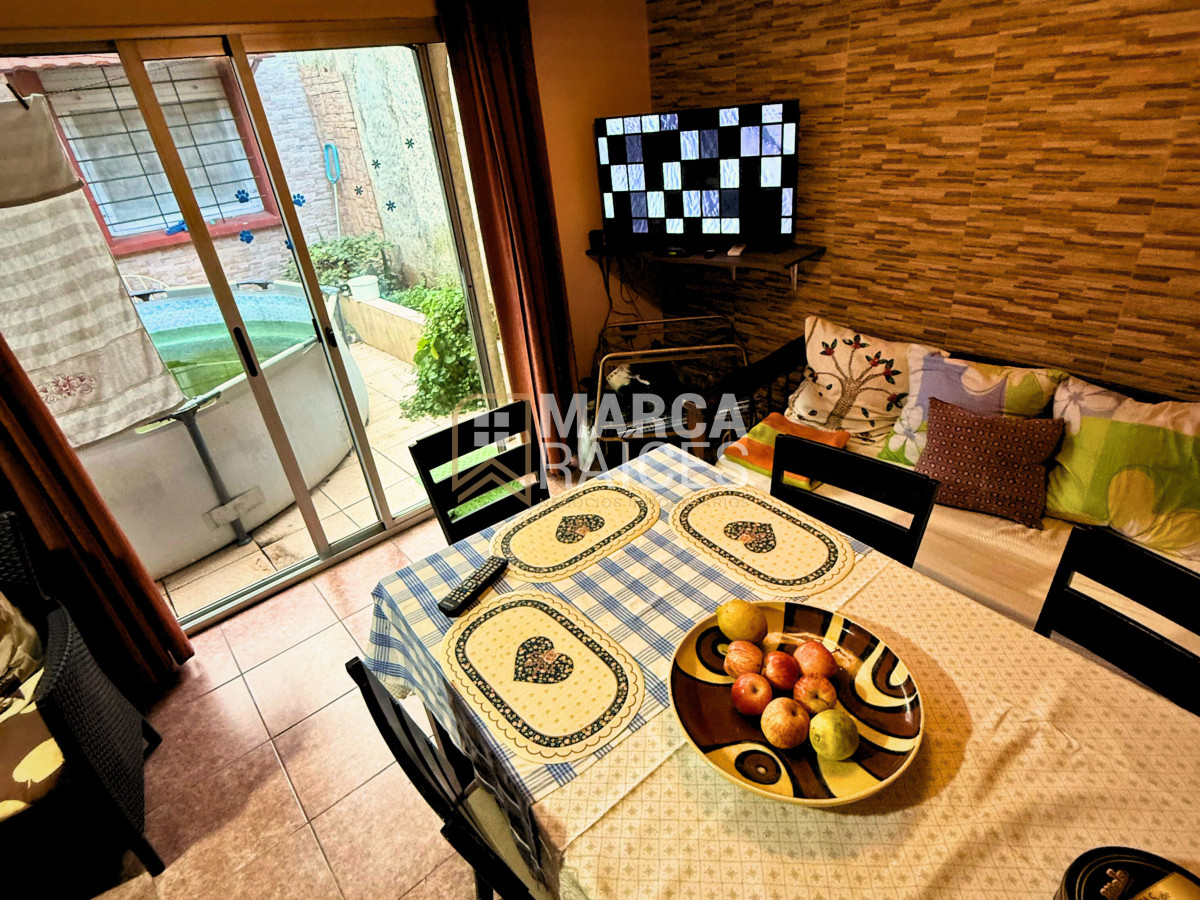 Casa ID.1620 - Venta Casa Solida Barbacoa Garage y 2 Apartamentos con Renta en Malvín Norte Montevideo