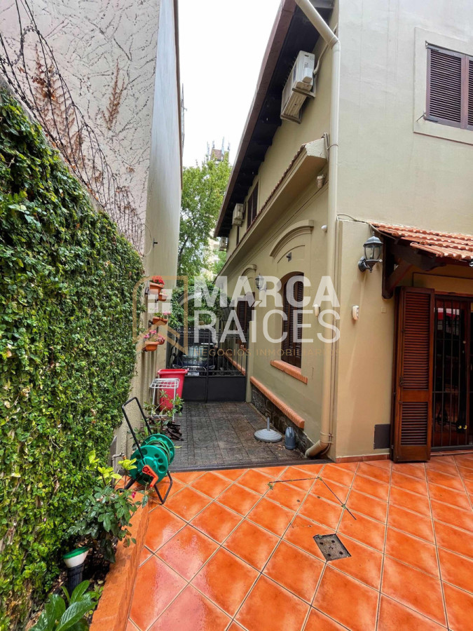 Casa ID.899 - Venta Casa 4 Dormitorios 3 Baños 3 Garage Punta Carretas Montevideo 