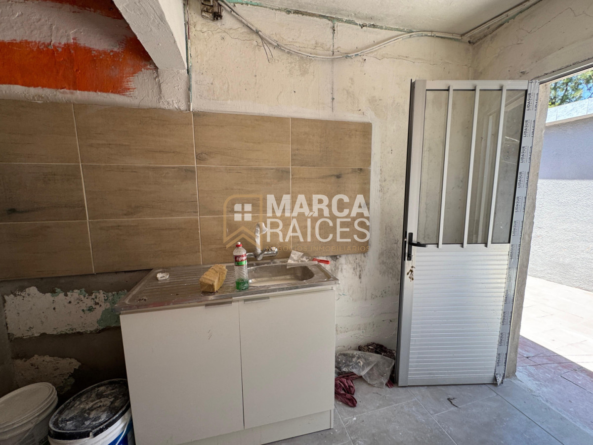 Casa ID.1821 - Alquiler Apartamento 1 Dormitorio Economico Las Acacias Montevideo